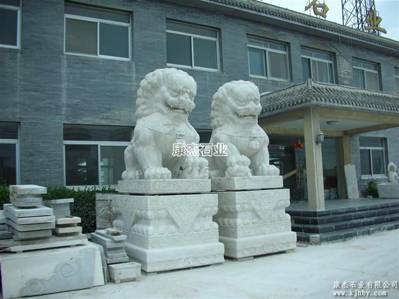 唐山钢厂订做石狮子（4米高）